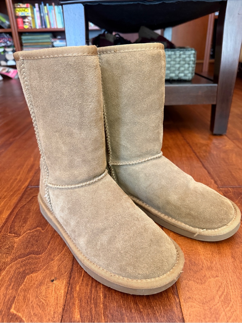 Women's Suede Mid-Calf Slipper Boots - Tan